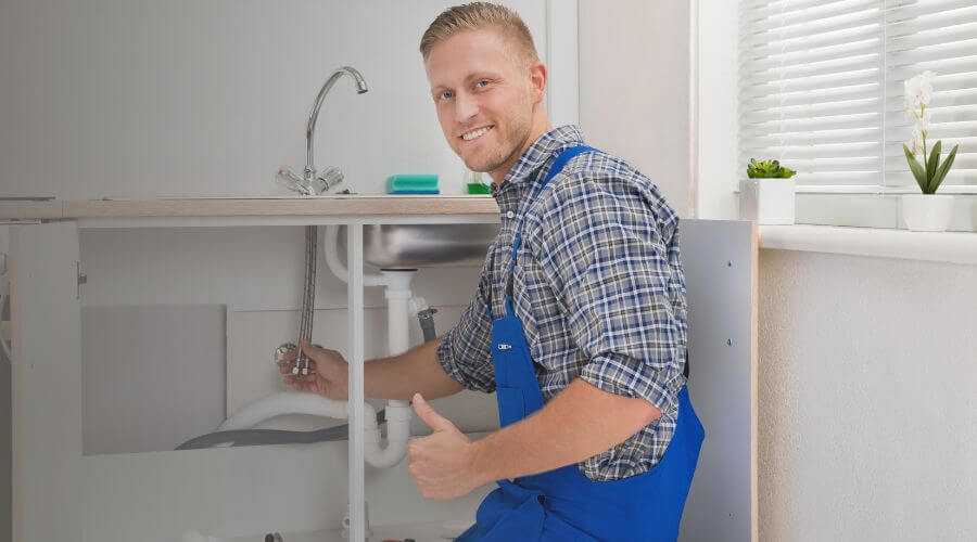 Nighttime Plumber in Edenville, MI